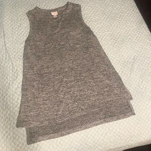 Grey casual sleeveless top